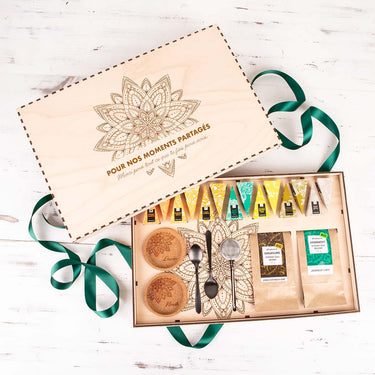 Juego de té PREMIUM en caja de madera y con diseño personalizado 